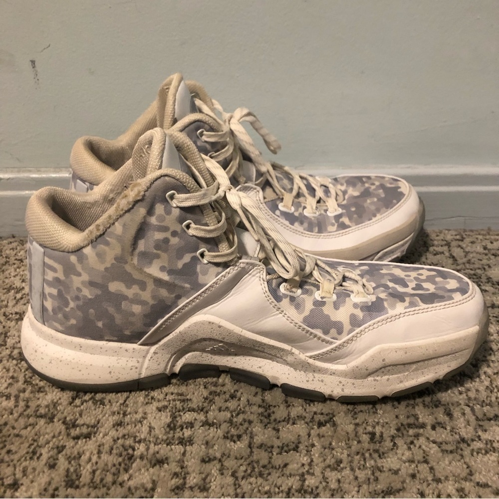 Adidas Gray & White Camo John Wall 2 Basketball Shoes Size 12